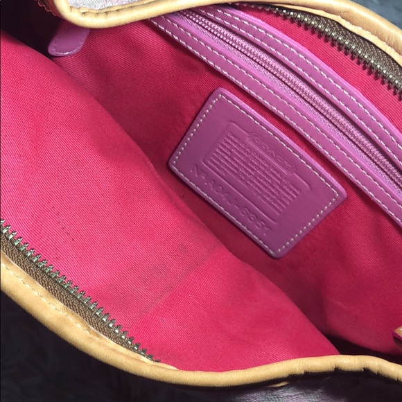 Pink and White purse - Picture 4 of 4